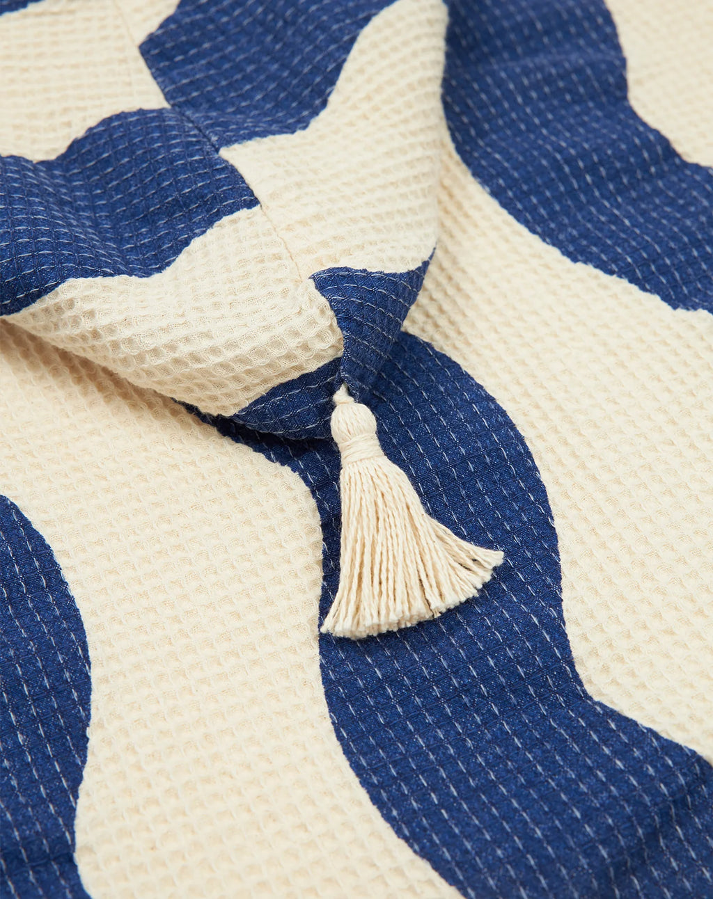 Nobodinoz Portofino Poncho 1-3Y Muslin Lining | Blue Waves Waffle