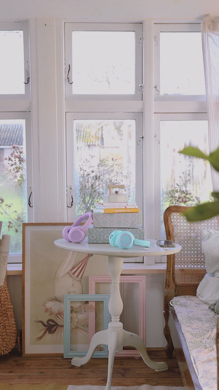 Lalarma Wireless Headphones With Light | Blue