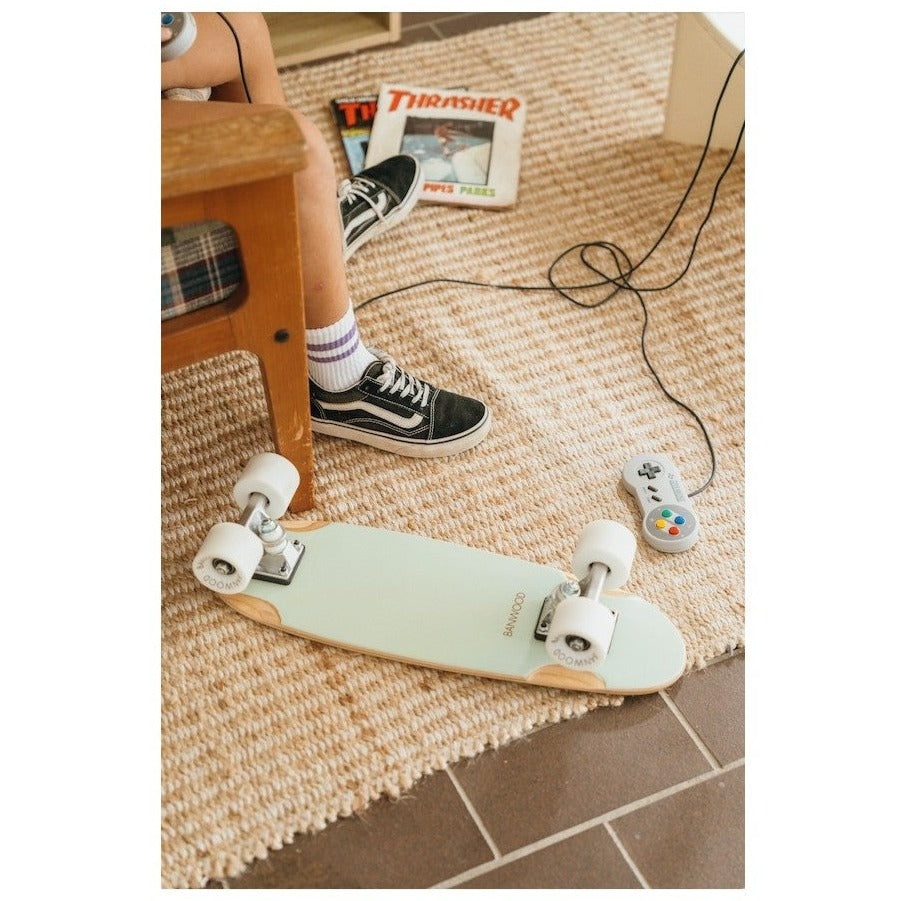 Banwood Skateboard | Mint