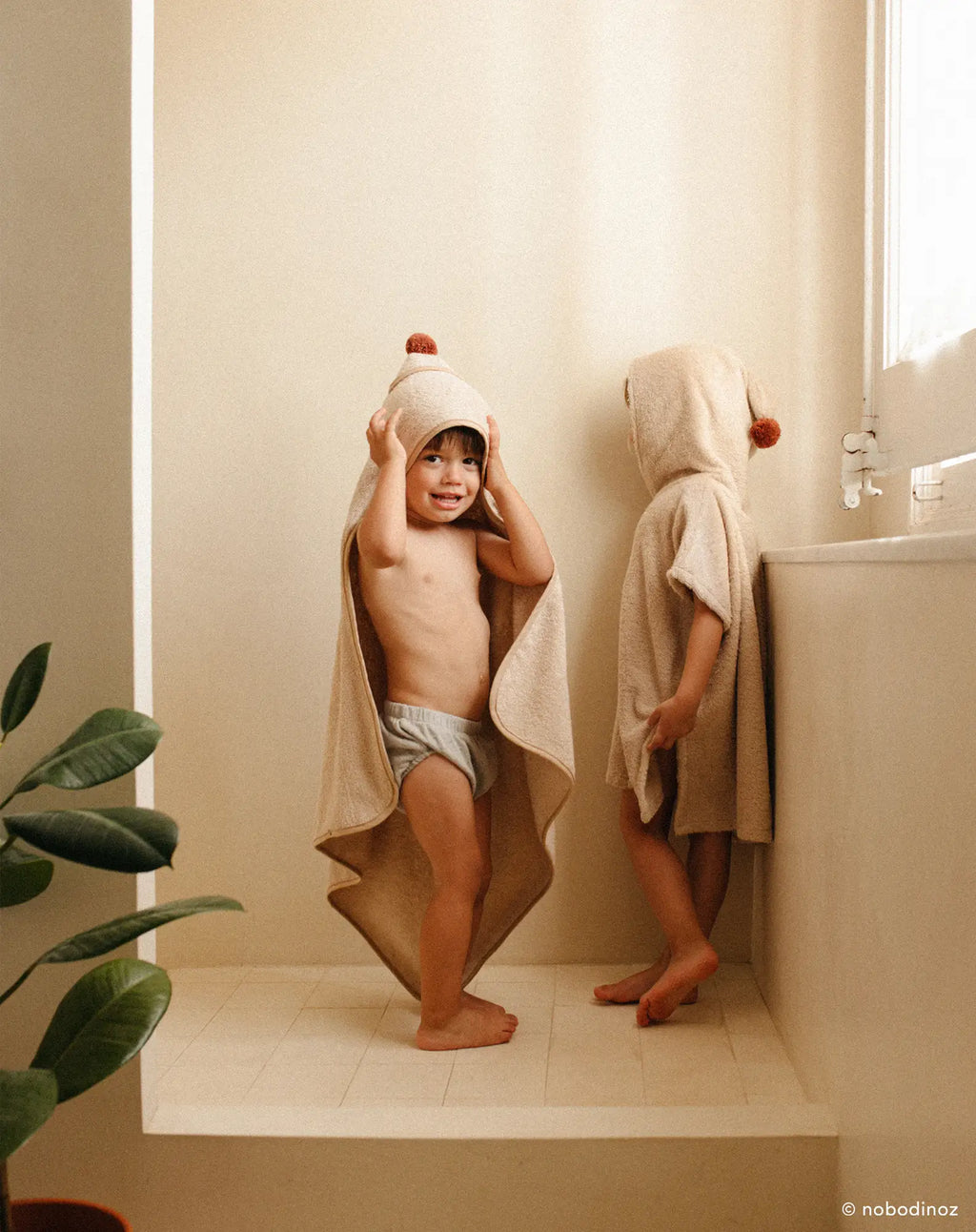 Nobodinoz So Cute Poncho 55x58cm - 3-5Y | Almond