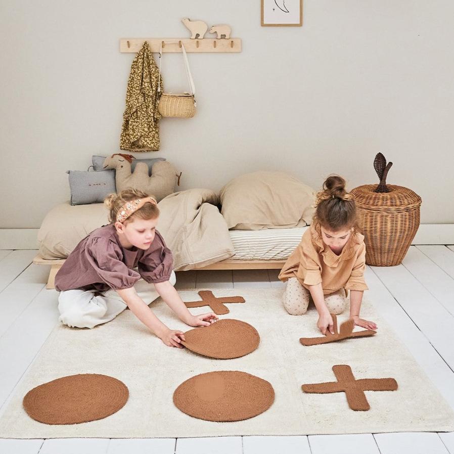 Tapis Petit Carpet Tic Tac Toe | 120 x 120cm