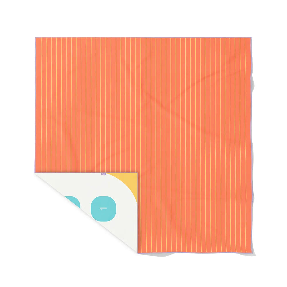 Quut Play Towel Beach Towel Extra Large | Balance Game