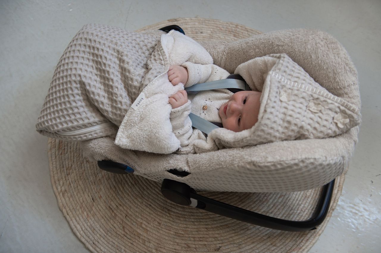 Koeka Buggy Footmuff Teddy Oslo | Sand /Pebble