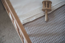 Koeka Crib blanket winter 75x100cm waffle/Teddy Oslo | Clay/Pebble