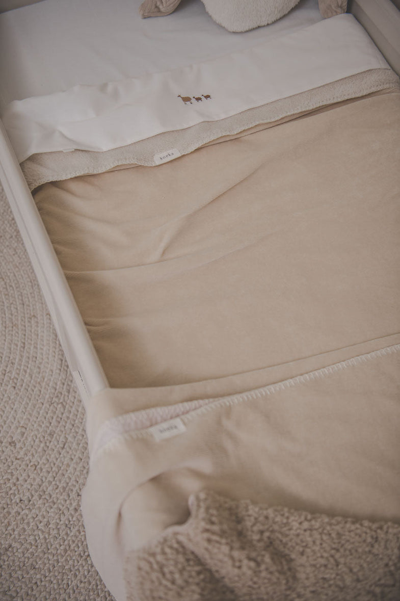 Koeka crib blanket 150x100cm | Teddy Oddi Warm White