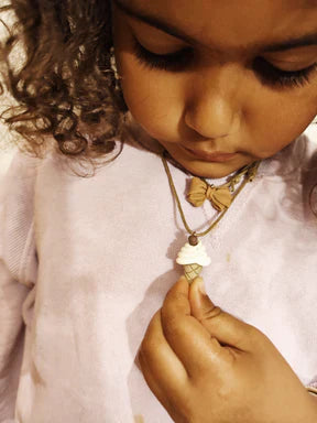 Mrs. Ertha Necklace set 3 | Icecream Strawberry Bow