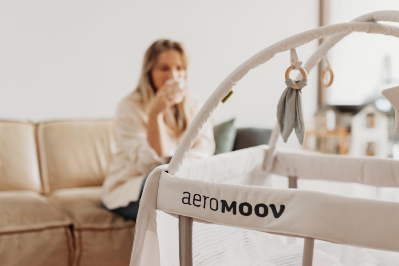Aeromoov play arc for instant travel cot | Grey Rock