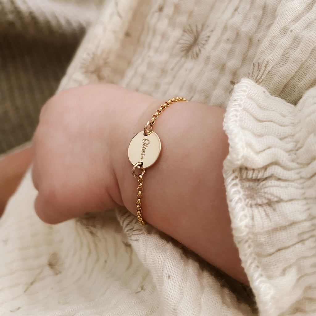 Hanne Detail Personalized Bracelet | Mini Circle