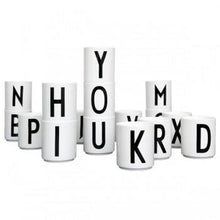 Design letters melamine drinkbeker - DE GELE FLAMINGO - Kids concept store 