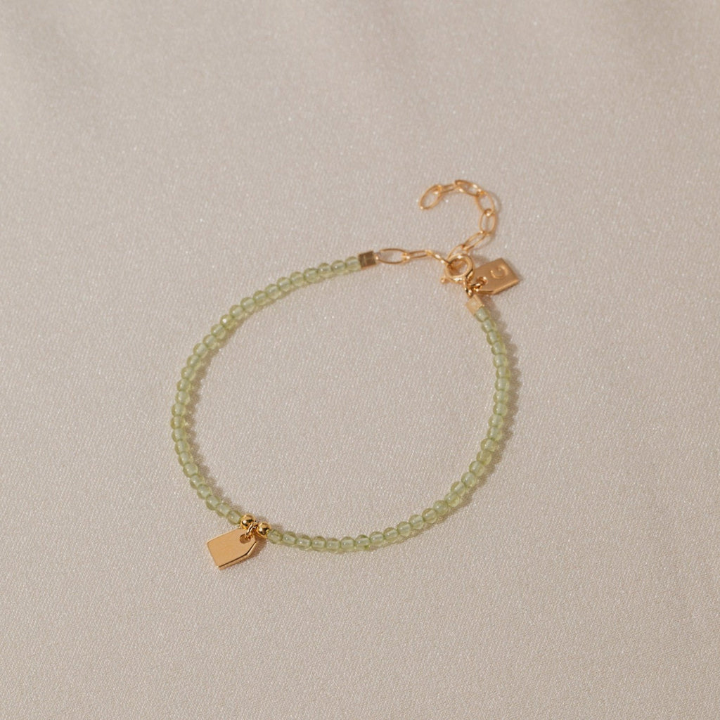 Galore Bracelet Birthstone September Peridot & Tag | Gold