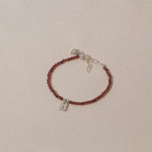 Galore Bracelet Birthstone January Garnet & Tag | Silver