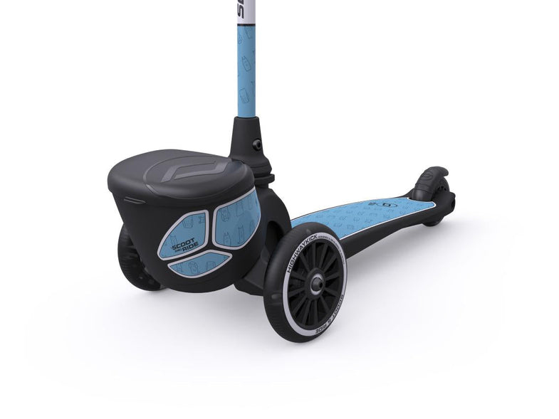 Scoot and RiThe Step Highwaykick 2 with luminous wheels | Blue