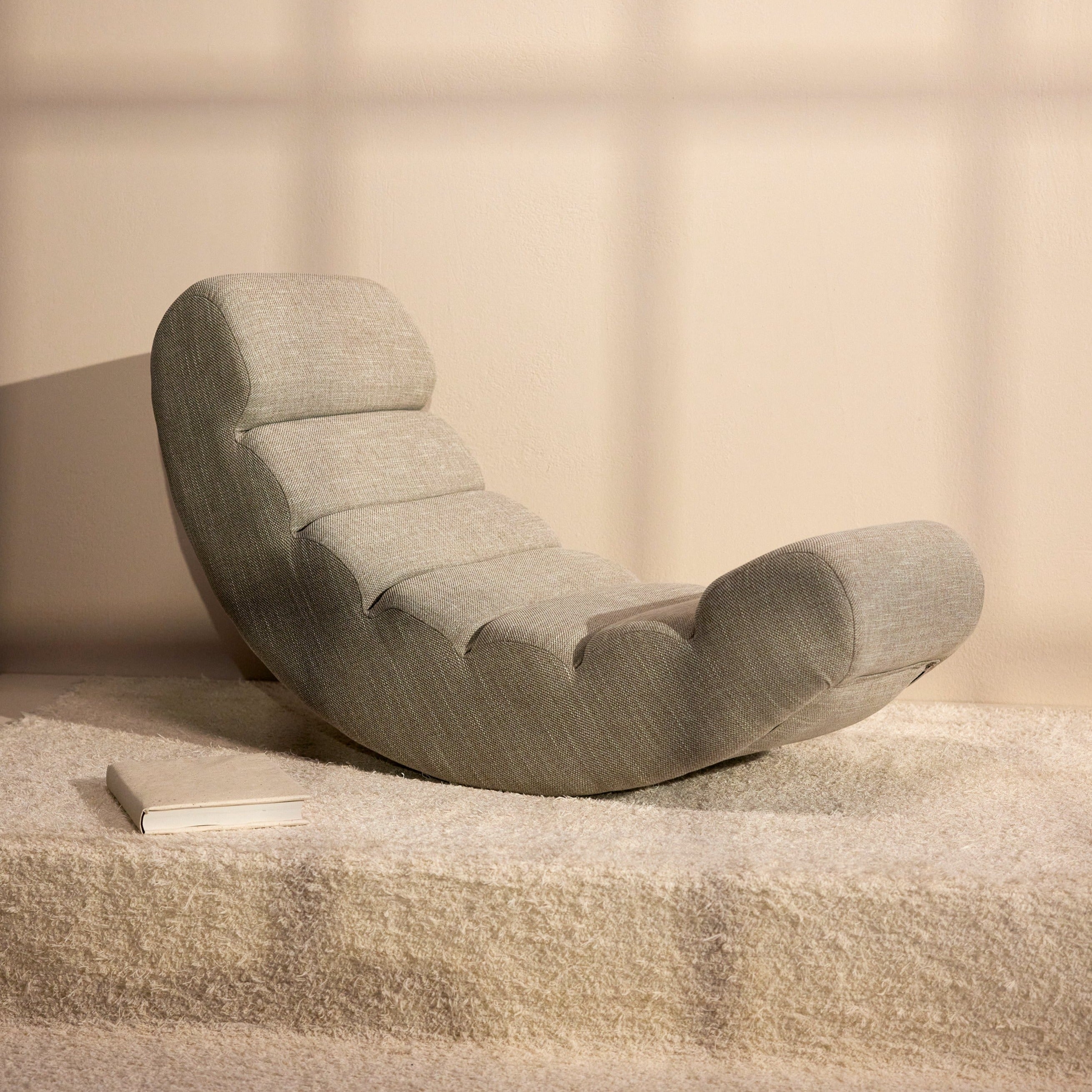 Quax banana mommy chair | Clay