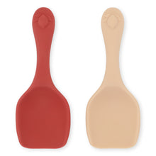 Konges Sløjd Beach Shovels 2-Pack | Scarlet /Rose Sand