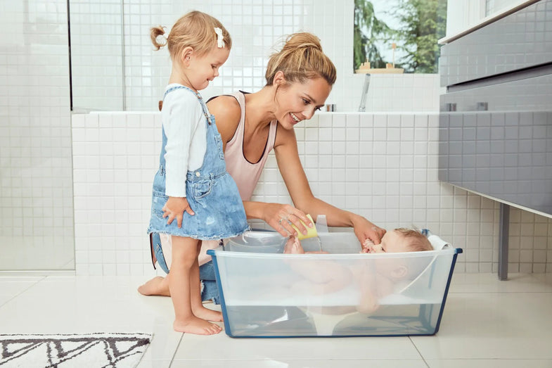 Stokke® Flexi Bath® + bath Insert Promotion | Transparent Blue