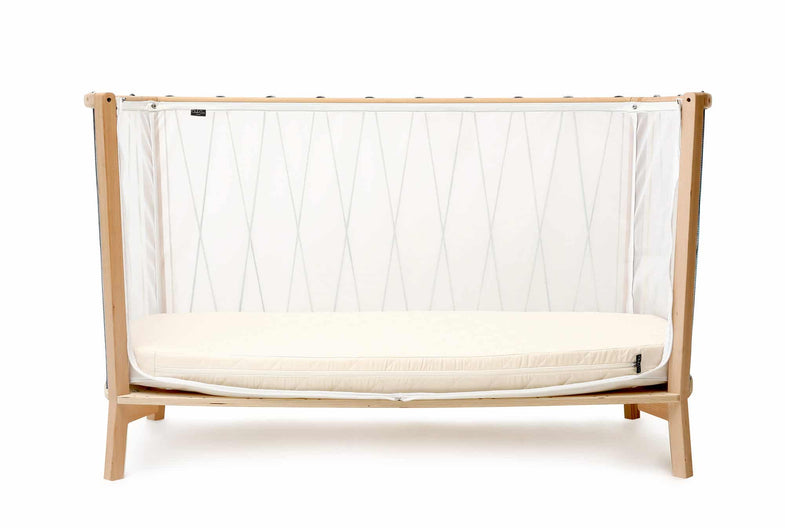 Charlie Crane Adjustable Baby Bed Kimi 120x60cm | Black & White