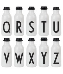 Design letters drinkfles 500ml met letter - DE GELE FLAMINGO - Kids concept store 