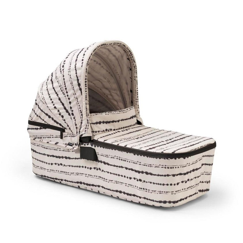 Elodie Mondo Carry Cot Warry | Tidemark Drops