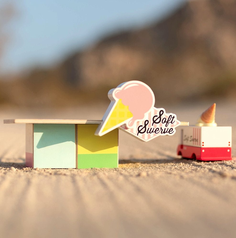 Candylab Toys Houten Ice Cream Shack *