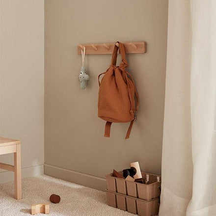 Kid's concept bamboo clothes hanger with 5 hooks