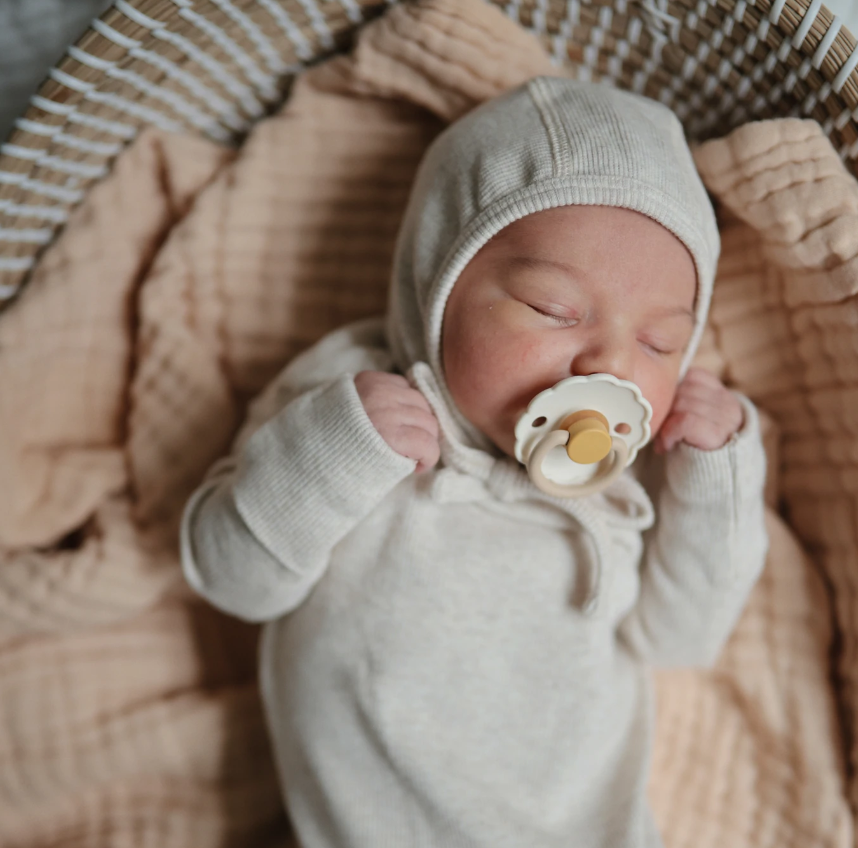 Mushie Baby hat ribbed | Beige blend