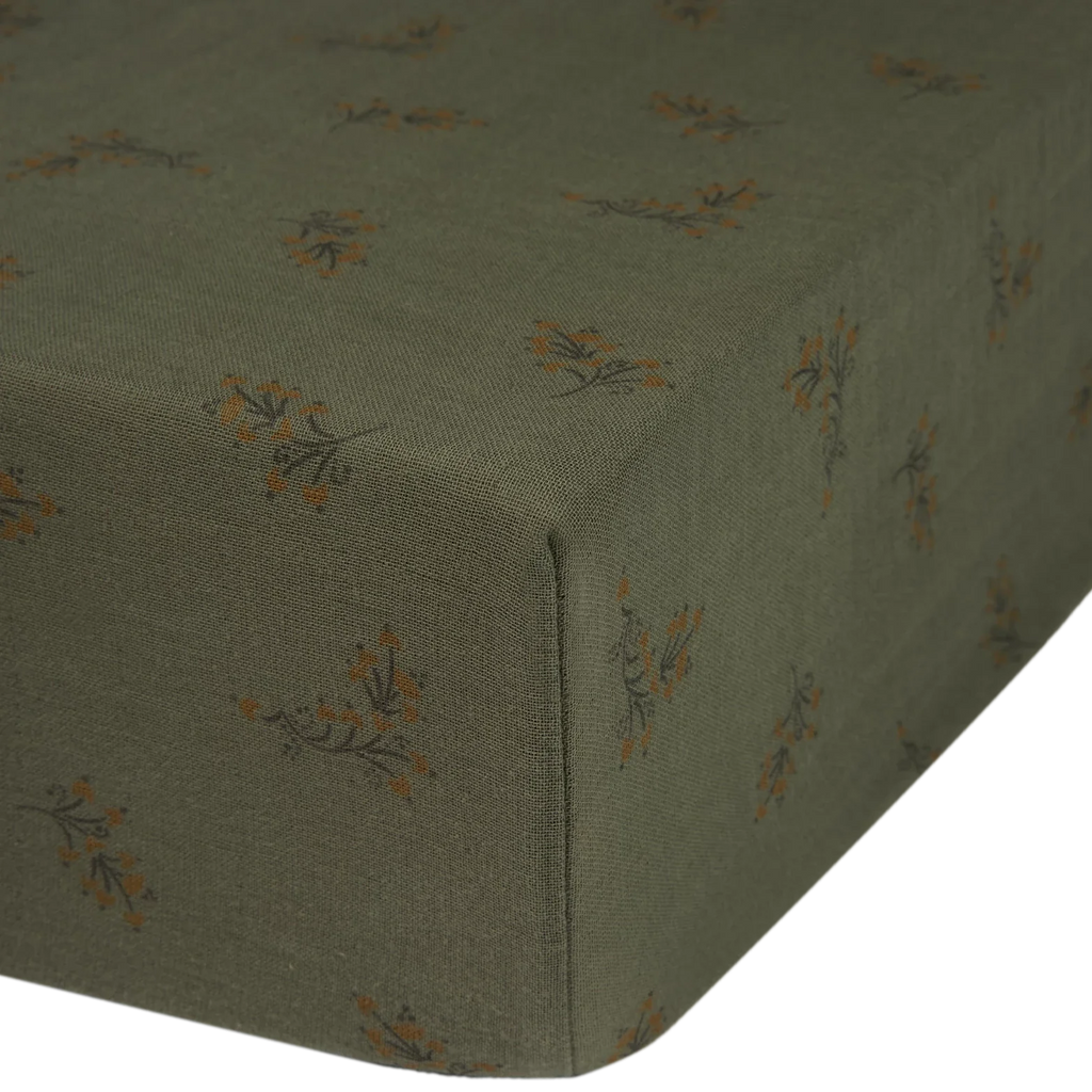 Nobodinoz fitted sheet Wabi Sabi 70x140x15cm | Flore Vetiver