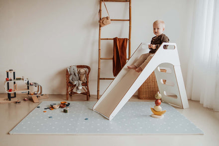 Play and Go Eevaa 2-In-1, play carpet Puzzle Mat & Storage box | Road