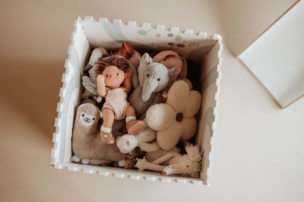 Play and Go Eevaa 2-In-1, play carpet Puzzle Mat & Storage box | Road