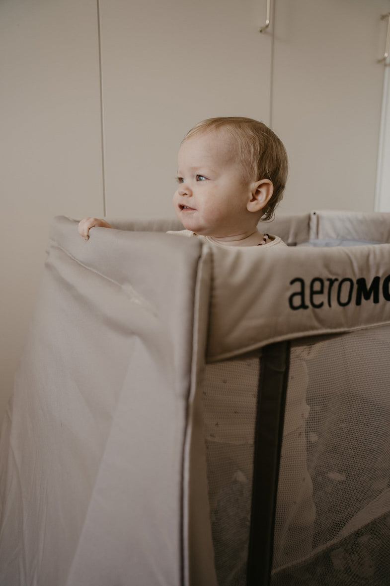 Aeromoov Instant Travel Bed - White Sand