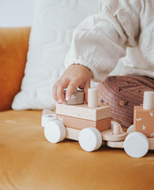 Label Label Wooden Block train | Nougat