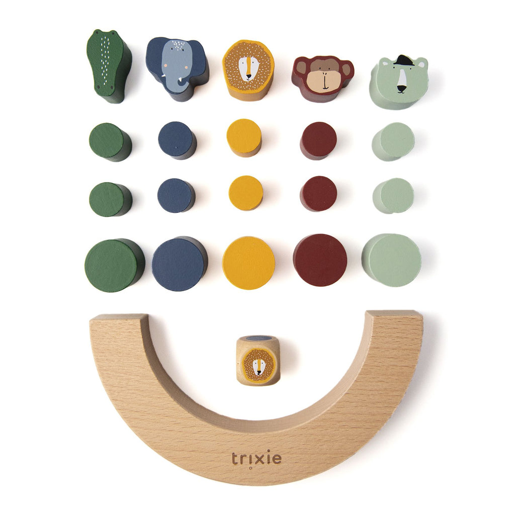 Trixie wooden balancing game