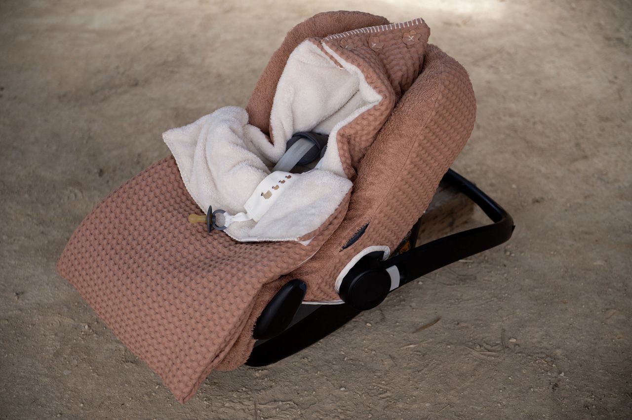 Koeka Buggy Footmuff Teddy Oslo Pebble